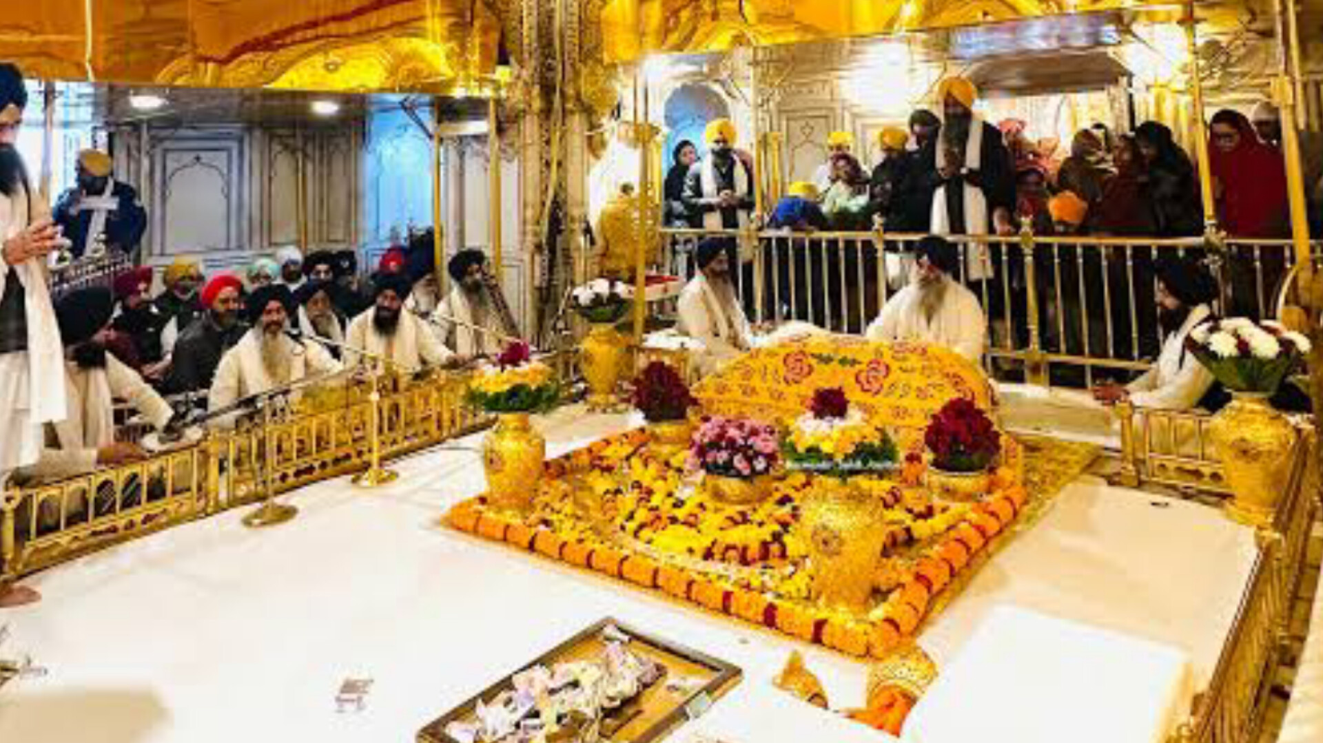 Gold Leaf Restoration Completed at Sachkhand Sri Harmandir Sahib